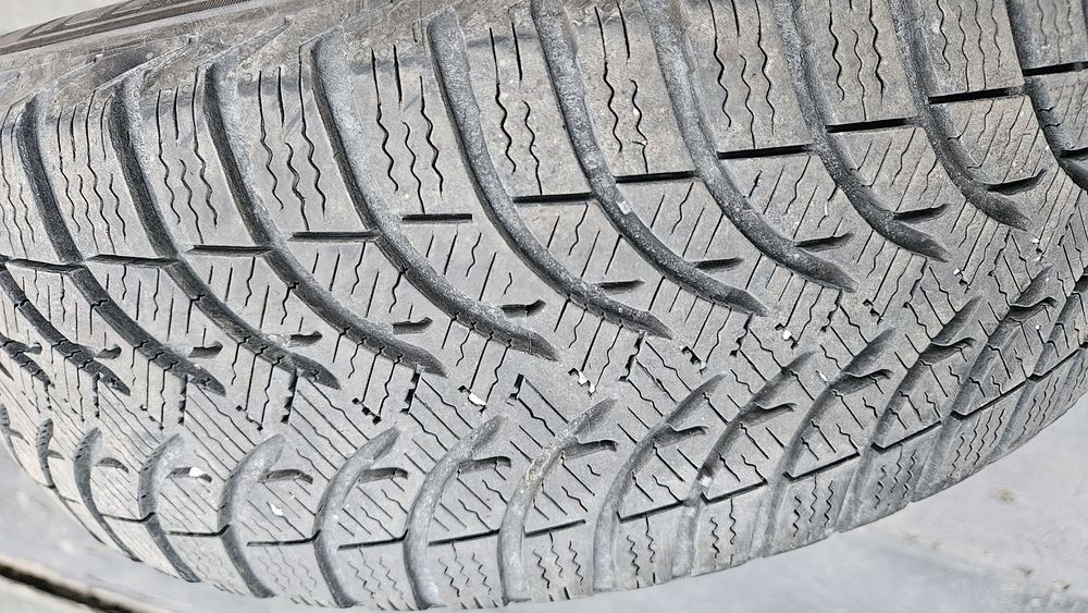 2бр гуми 185 65 15 мишелин