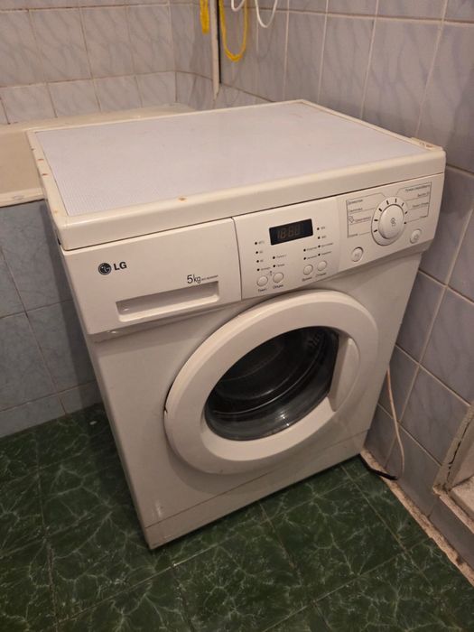 Продам стиральную машину в хорошем состоянии