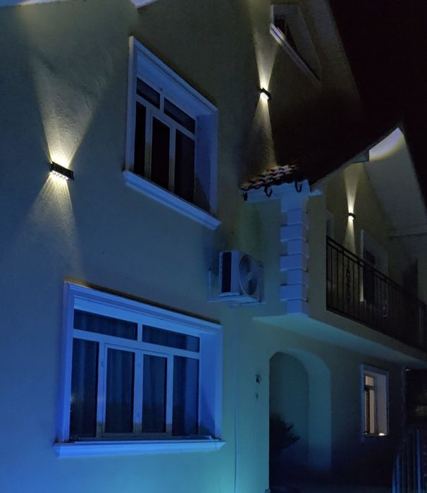 Lampa Solara Casa Si Gard