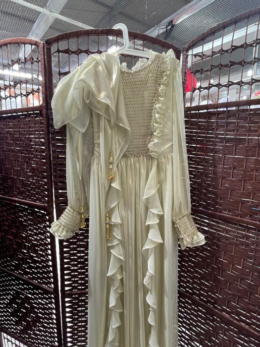 Қыз-келіншектерге Көйлек Аренда