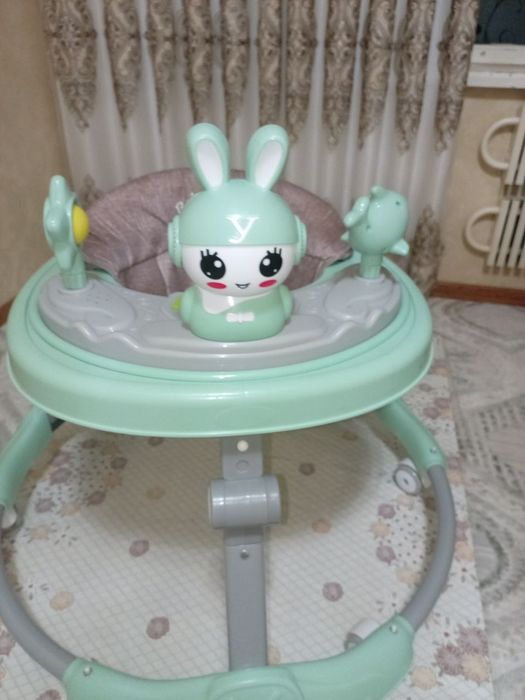 Ходунок в отличном состаяние