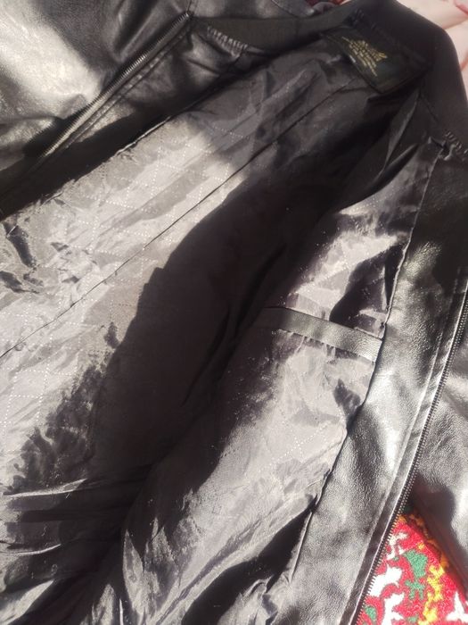 Mujskoy eko koja kurtka 50 razmer