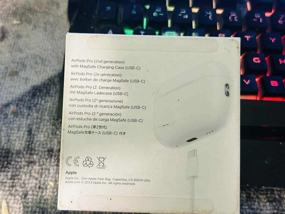 Apple AirPods Pro 2 (USB-C) – Оригинални, отлично състояние