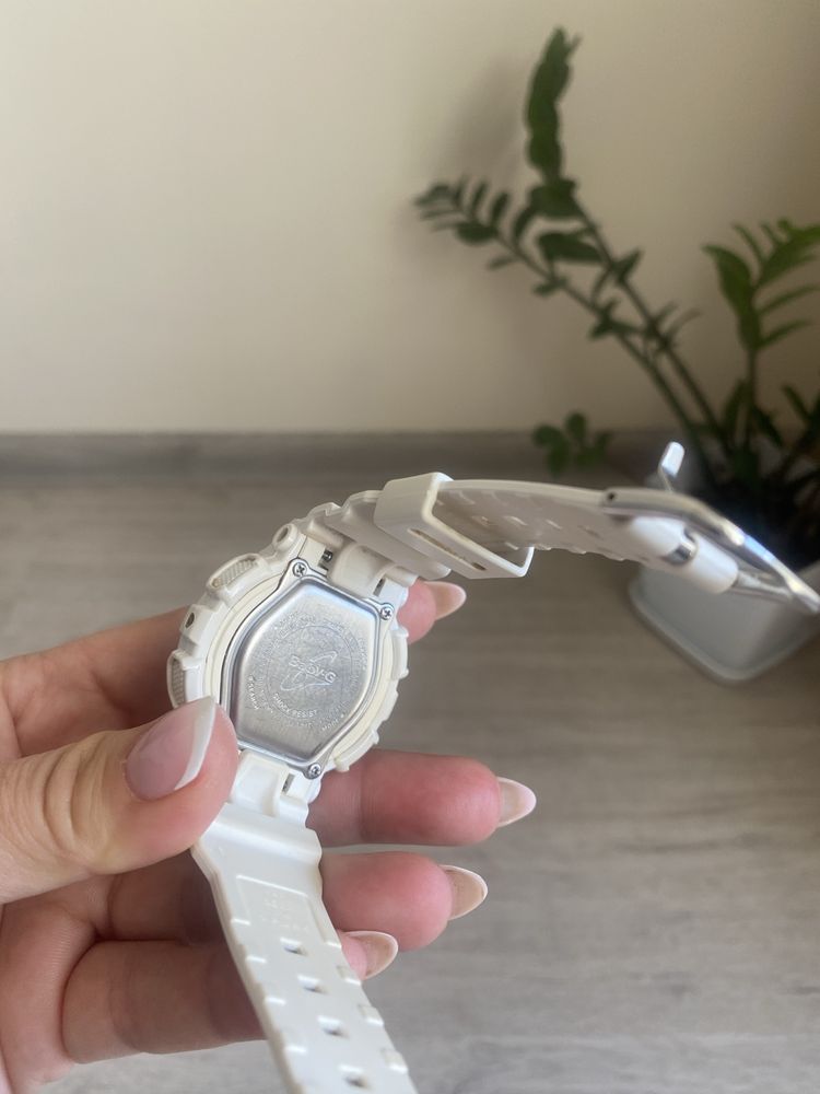 Часовник Casio  дамски