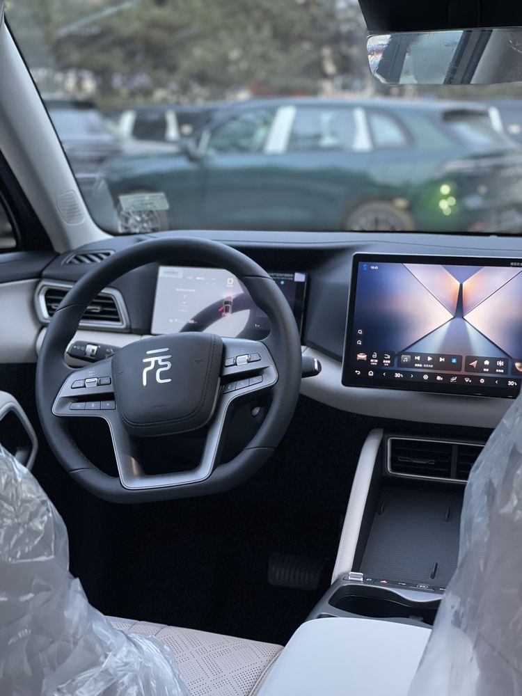 BYD Yuan Up Smart Vitality 2025