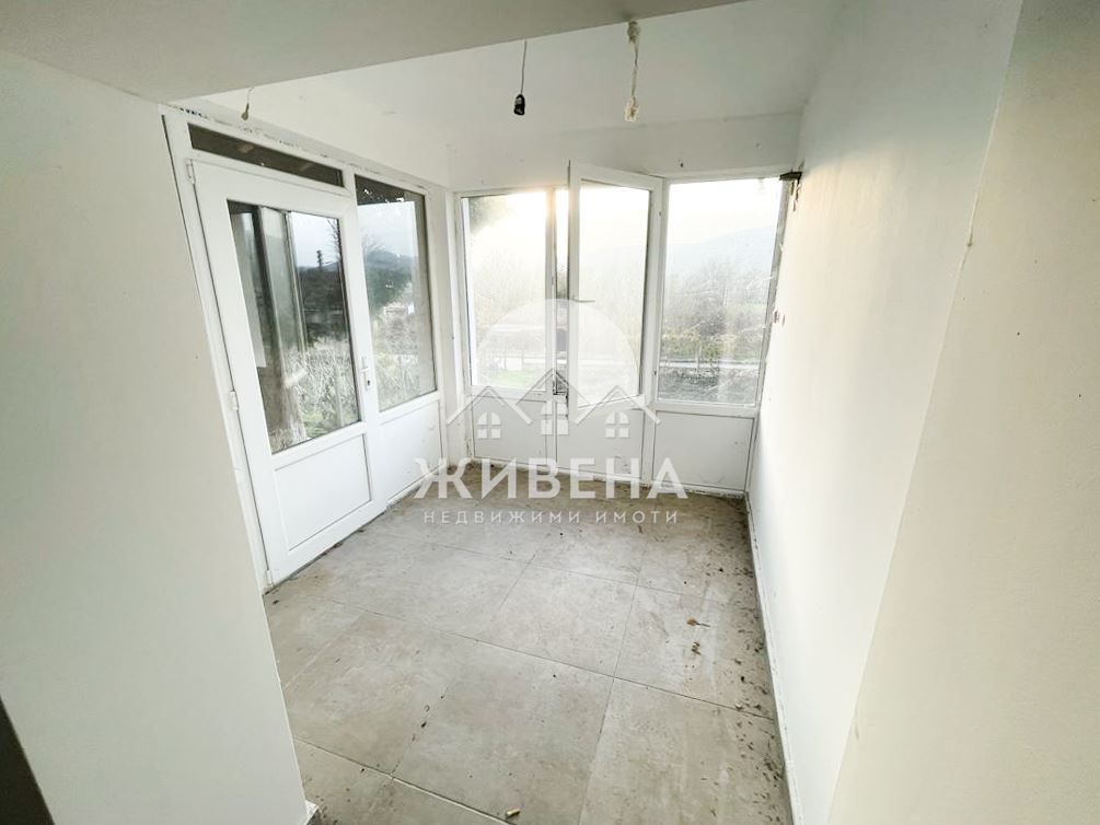 Продава се Къща в с. Оброчище, Област Добрич - 100 кв.м за 960 €/кв.м - Снимка #3
