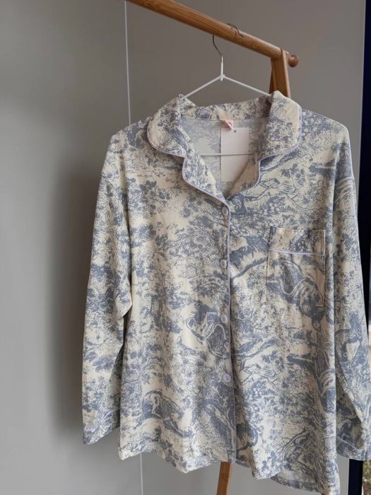 Пижама под диор стильнде