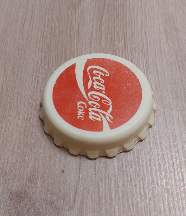 Стара колекционерска отварачка Coca-Cola