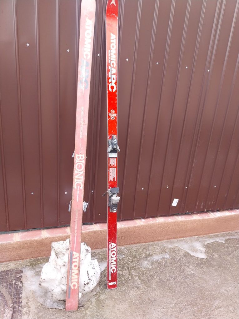 Skiuri ieftine mărime mare