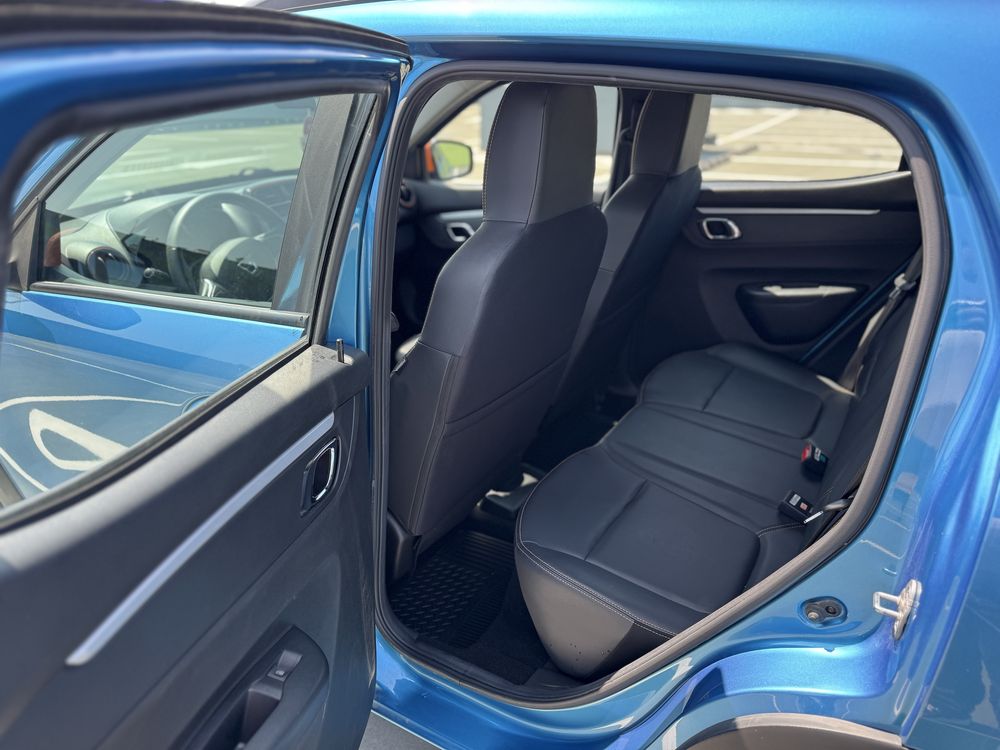 Dacia Spring 2022 albastru