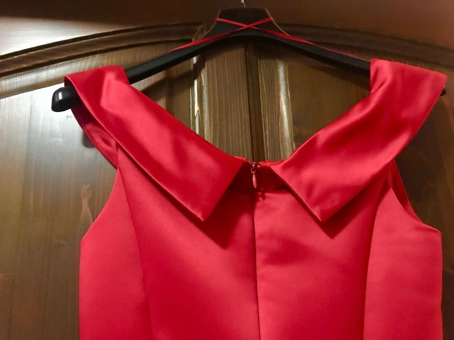 Rochie ZARA rosie, pentru evenimente