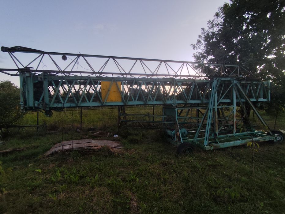 Vând schelă metalică!