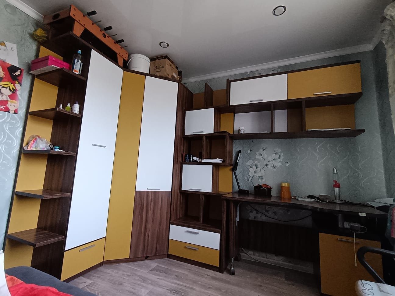 Продам стенку в детскую