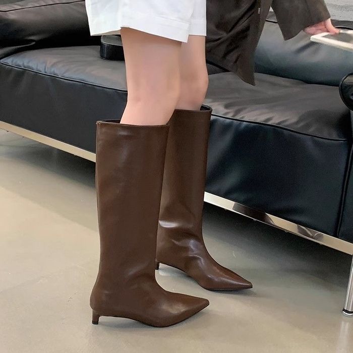 Длинные сапоги трендовые, цвет