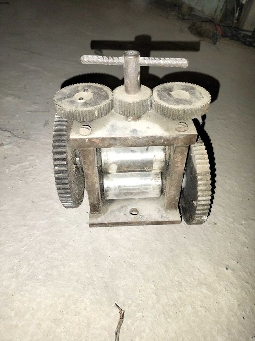 Зуботехнически инструменти