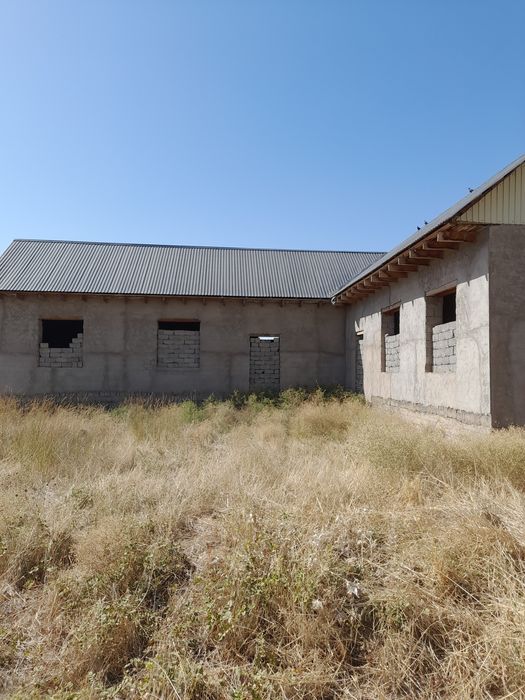 Бозарық 2 бітпеген үй сатылады