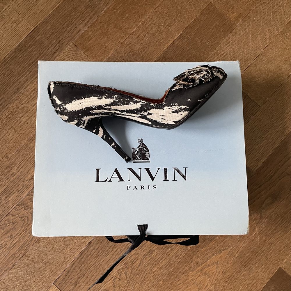 Pantofi cu toc LANVIN