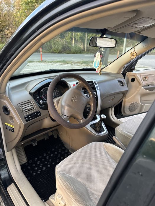 Hyundai Tucson / 2.0 CRDI / 140CP / 4x4