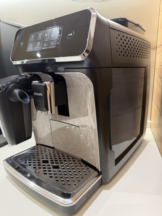 Кафеавтомат Philips LatteGo EP2235