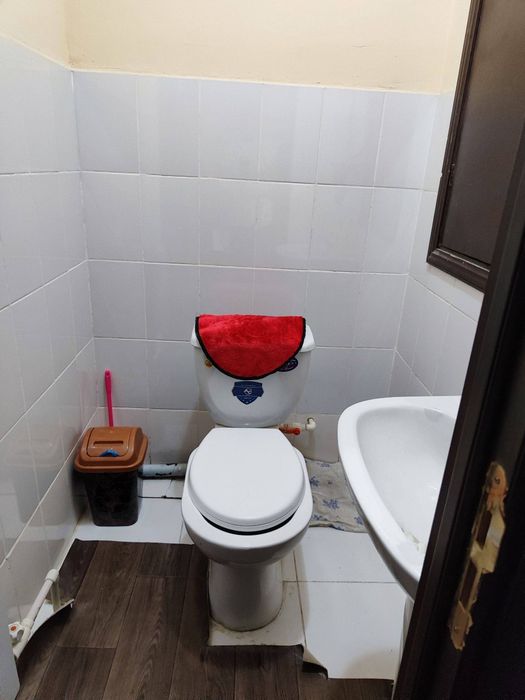 7 mikrorayonda yigitlarga akkuratniy kvartira bor.