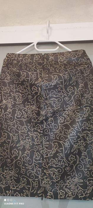 Reducere fulger! Fustă superbă,  piele naturală, 36