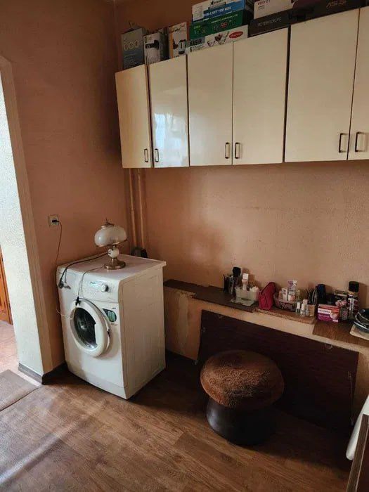 Продается 2ком квартира улучшенной планировки.Карасу 6