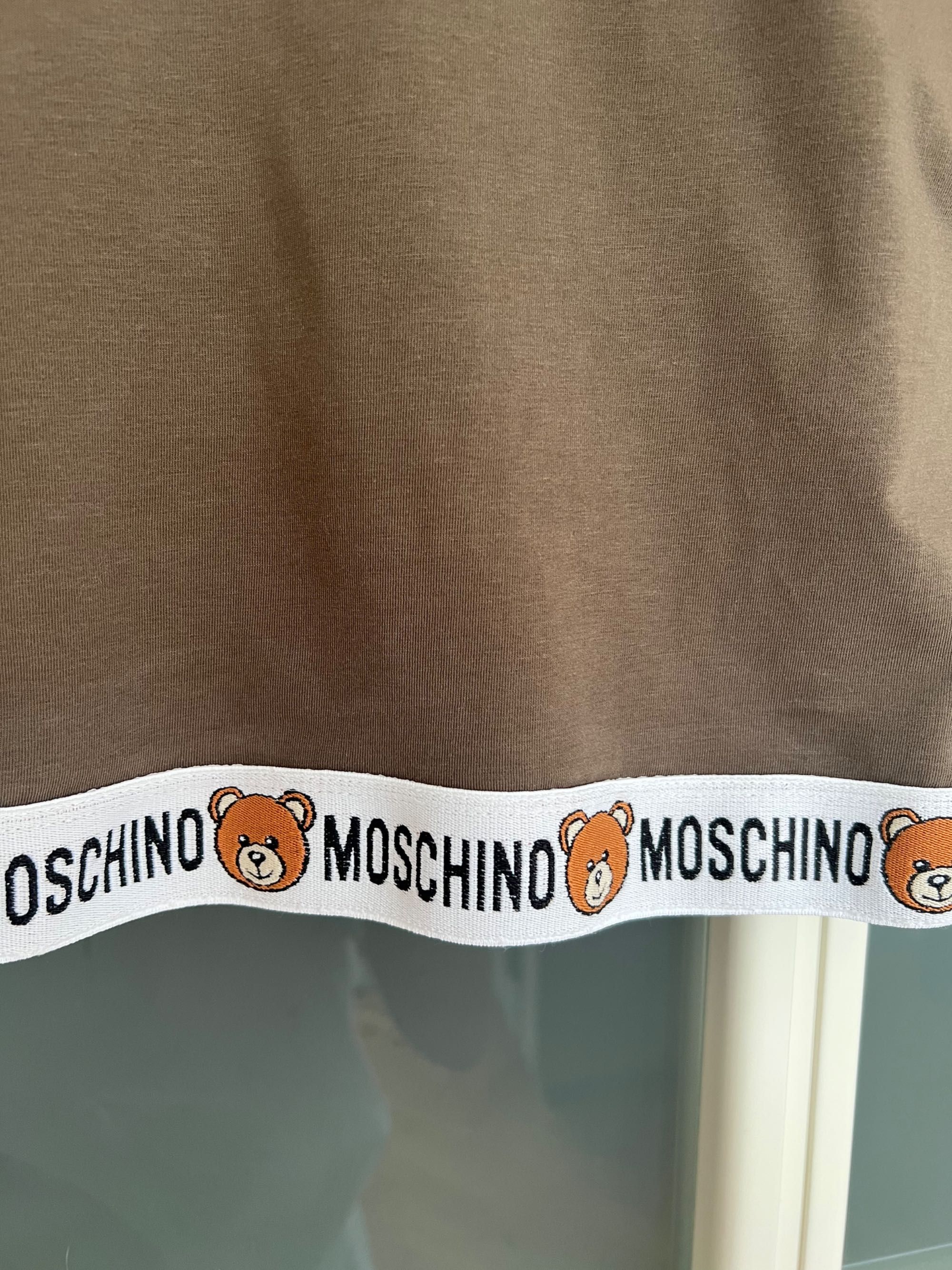 Moschino тениска