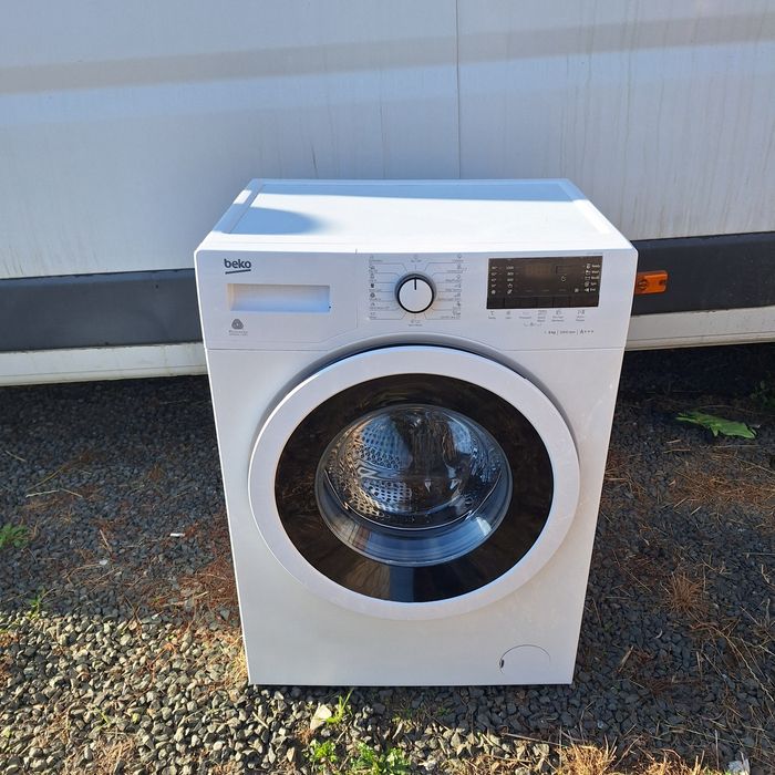 Reducere direct din pret. 4oo lei. Beko wm 6000 wmbb