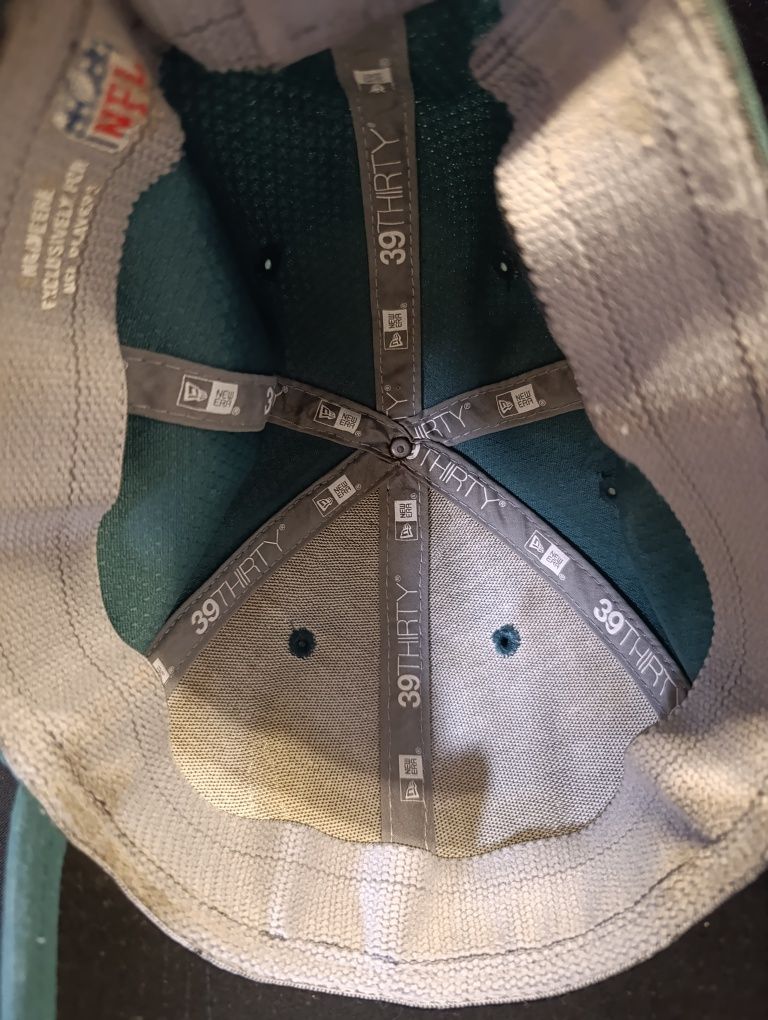 Шапка на Philadelphia Eagles