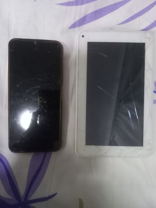 Не рабочий телефон и планшет