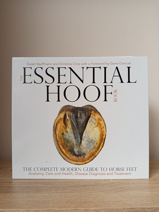 Книга ветеринарна мед. The Essential Hoof Book