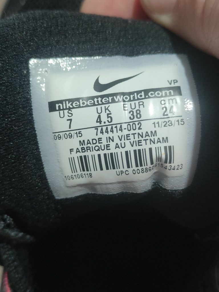 Adidași Nike Reax 10 Nr 38