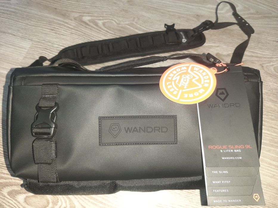 Geanta foto WANDRD ROGUE neagra 9 litri