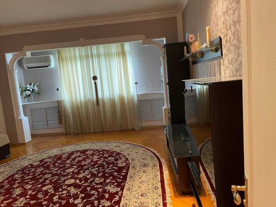 СРОЧНО! Сдаётся квартира в Мирзо-Улугбекском районе