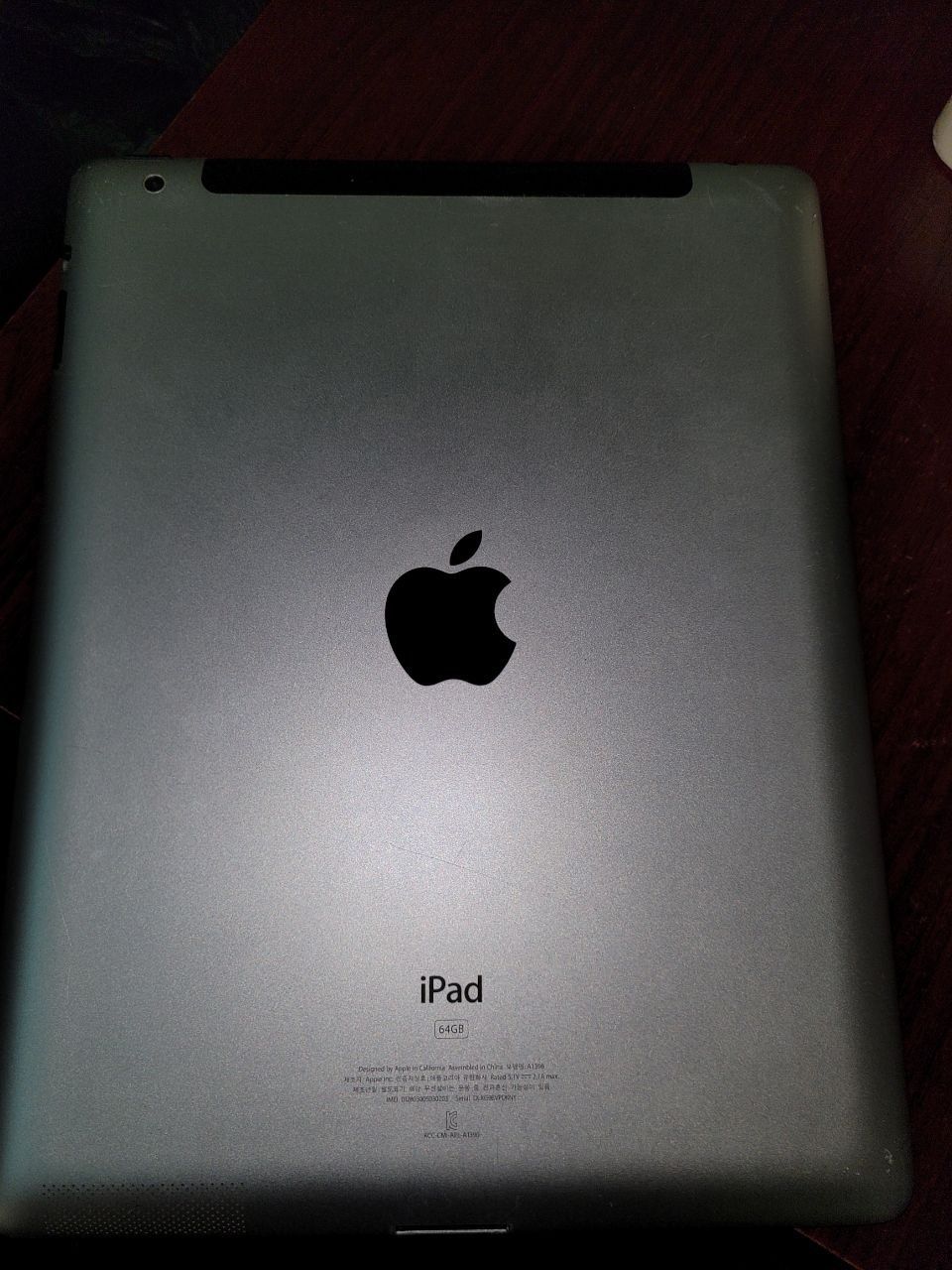 планшет iPad 2 продаётся ёмкость 64 Гб