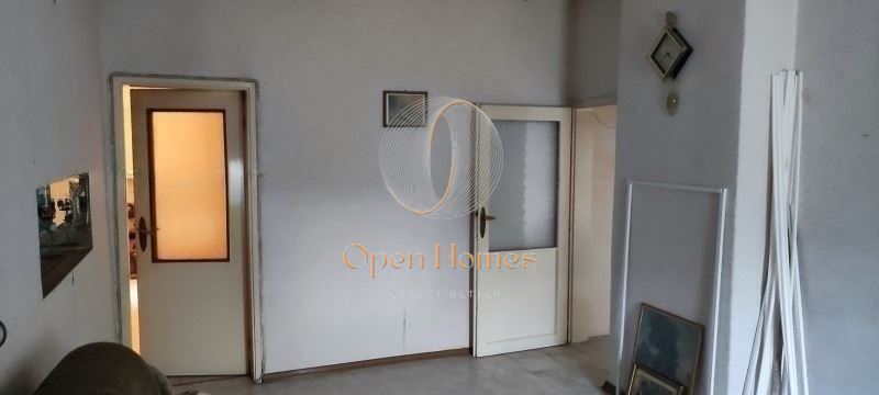 Продава се Тристаен апартамент в Пловдив, Център - 80 кв.м за 2413 €/кв.м - Снимка #3