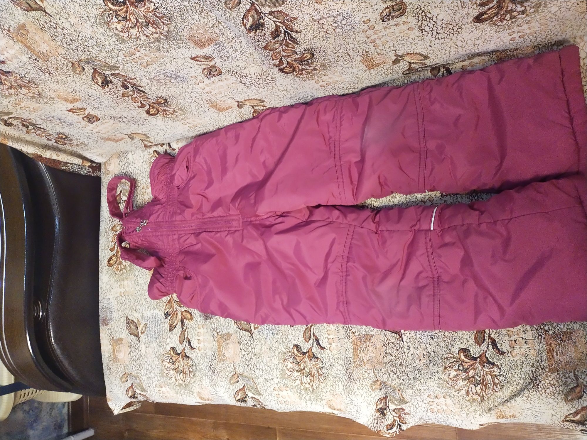 Куртка и брюки баллоневые, размер 6-7,на девочку