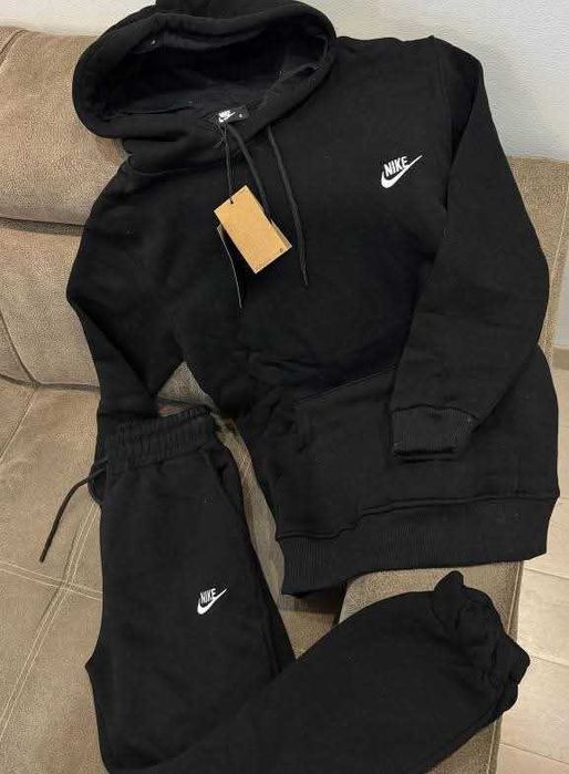 Намалени мъжки екипи