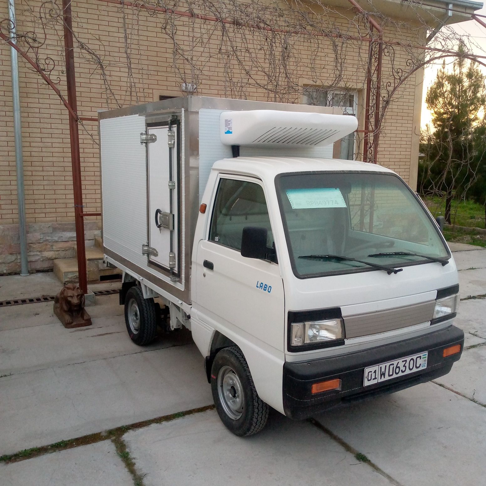 Labo refrijerator 2025 dori tashuvchila un