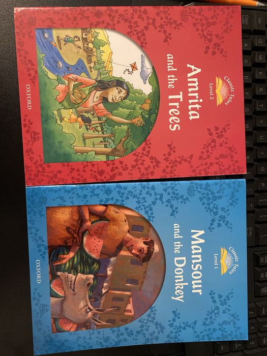 Книжки Oxford Британика Amrita Mansour