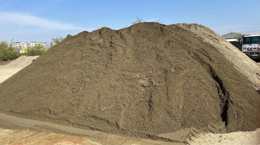 Balastru / Nisip / Piatra concasata / Beton semi umed