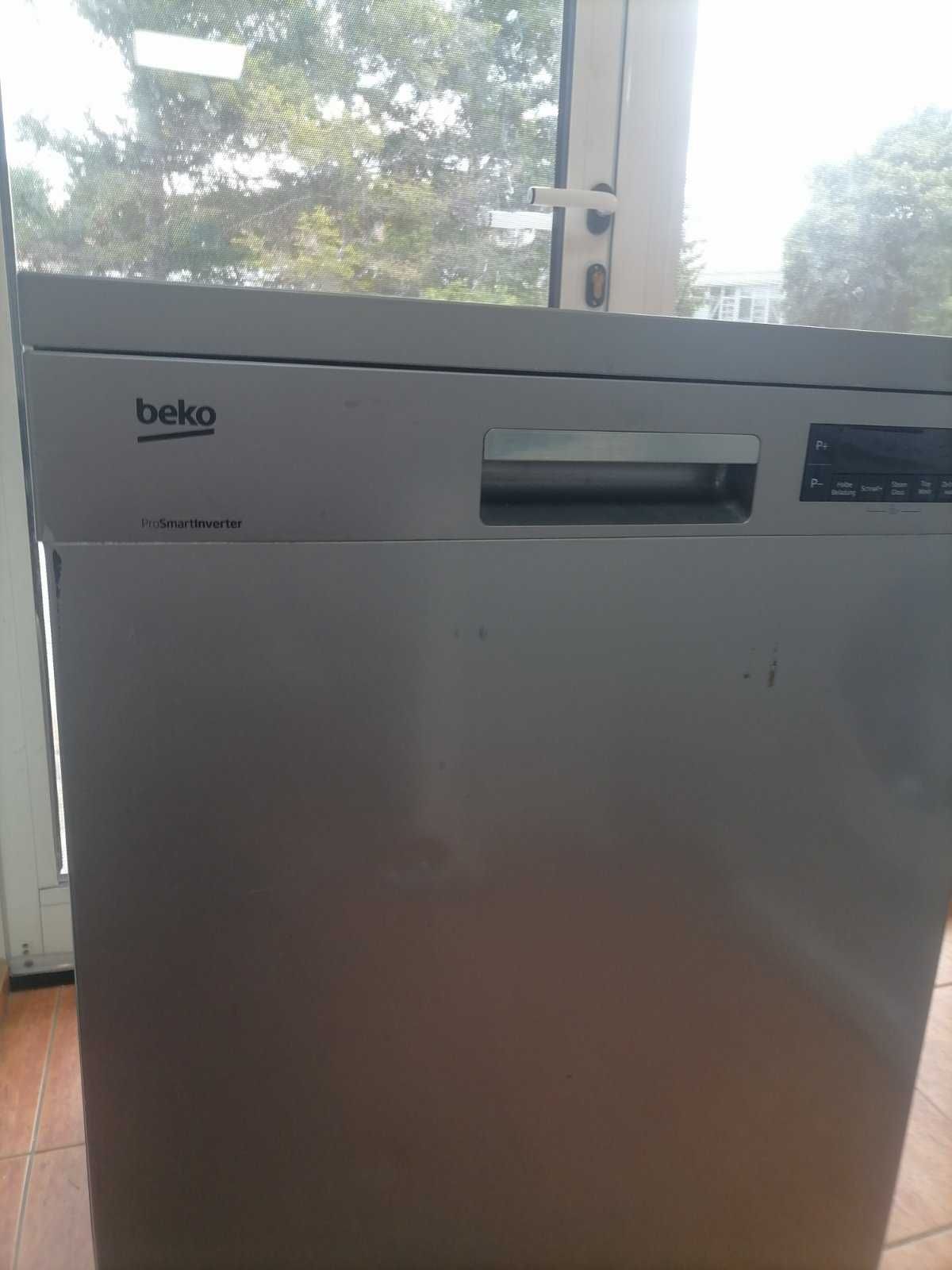 Съдомиялна BEKO DFN26420S, свободностояща, 14 комплекта, 60см.