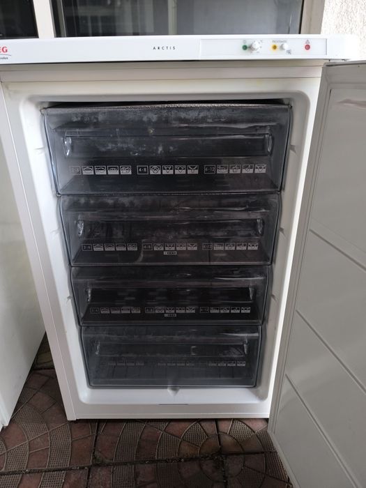 Фризер AEG Arctis 112 GS8 - 110 литра.