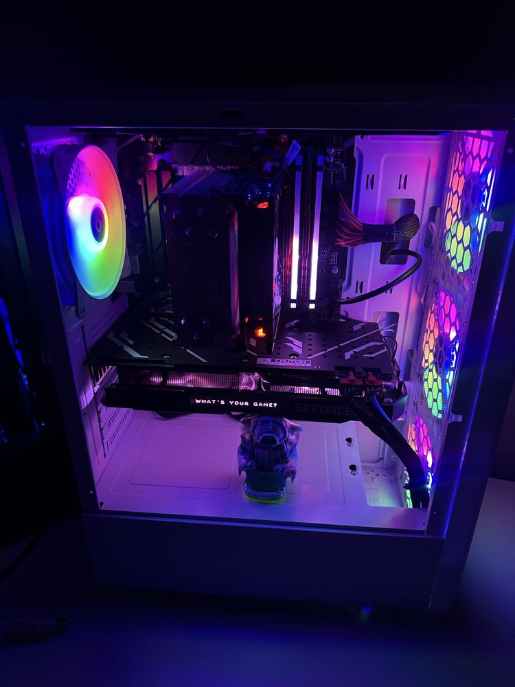Pc Gaming – I7 + RTX 2070 – GATA DE JOACa