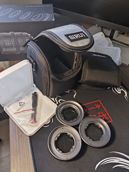 Obiectiv 35mm 1.4 vând sau schimb