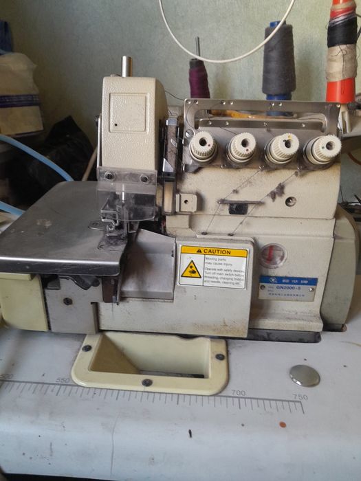 Пятиниточный оверлог