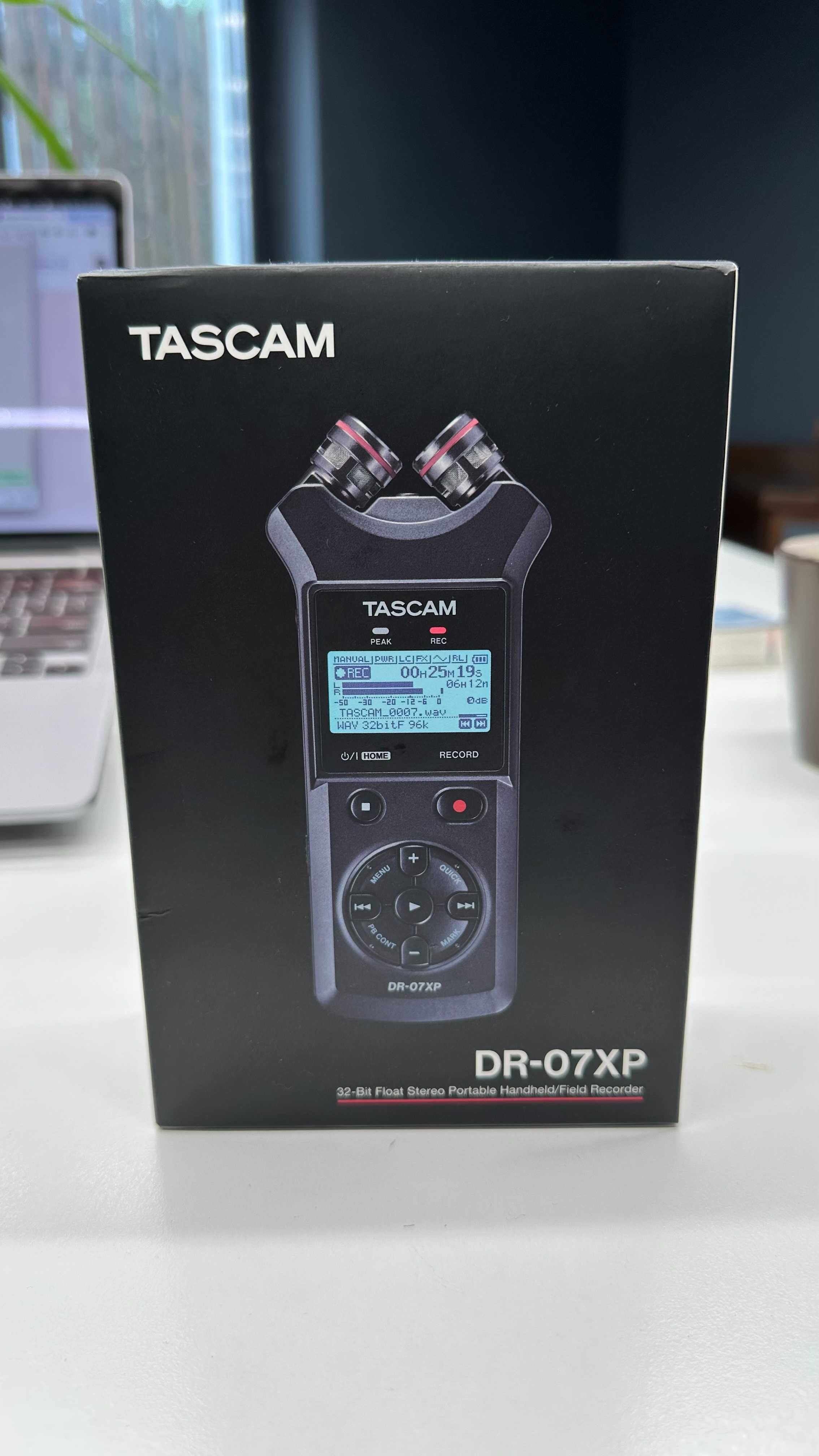 TASCAM DR-07XP Recorder - aparat înregistrare audio