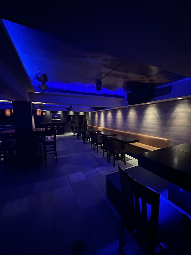 Продава се Магазин в Костенец - 265 кв.м за 899 €/кв.м - Снимка #2