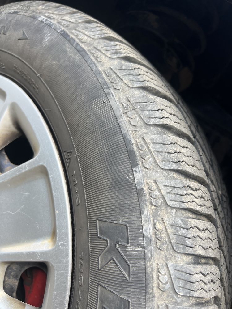Vand 1000€ fix nu negociez