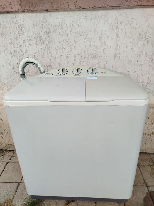 Продам стиральную машинку  LG.
